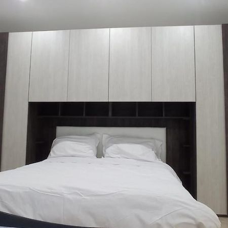 Sea Stone House Apartment Бари Экстерьер фото