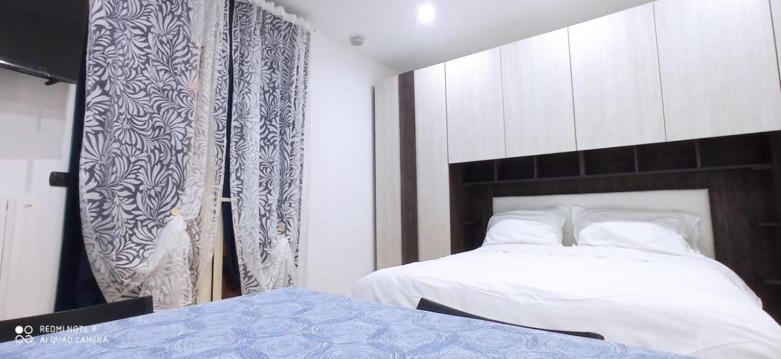 Sea Stone House Apartment Бари Экстерьер фото