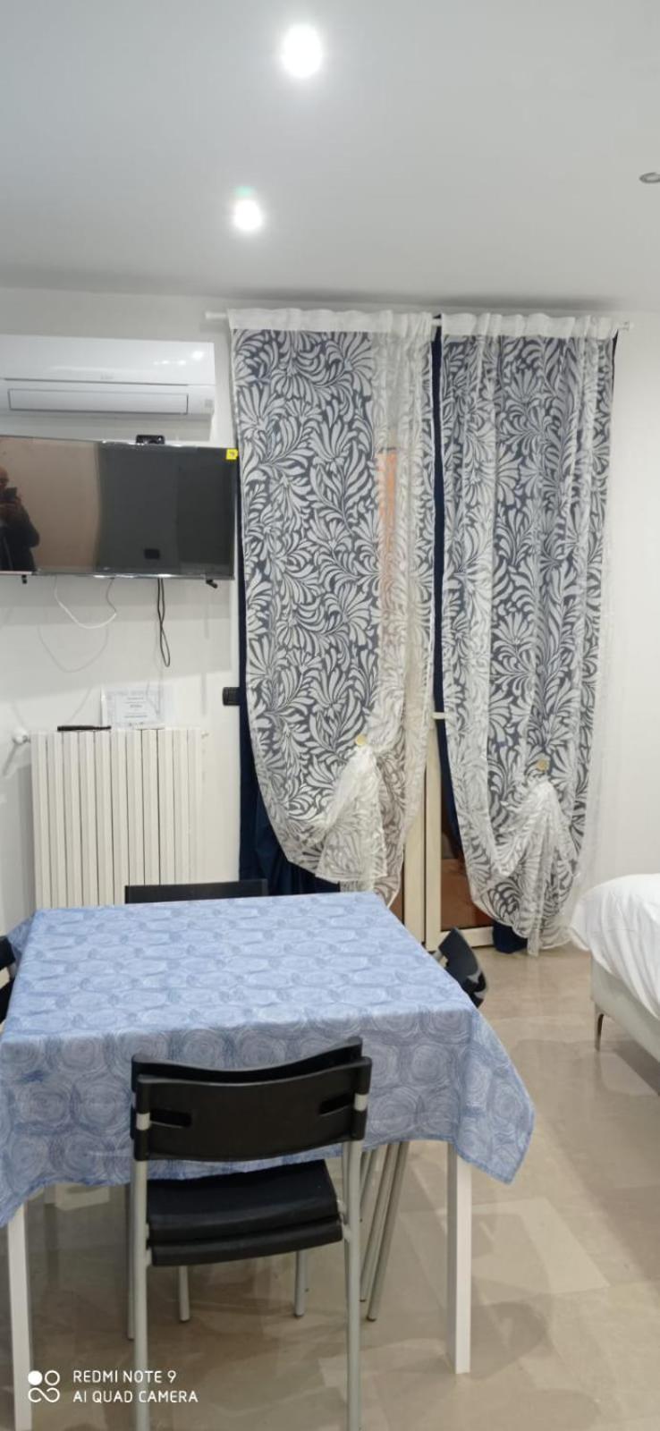 Sea Stone House Apartment Бари Экстерьер фото